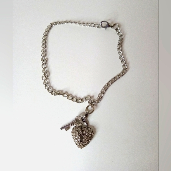 Heart Lock With Heart Key Charm Bracelet Silver Tone Pave Crystals 7" Adjustable - Picture 4 of 4